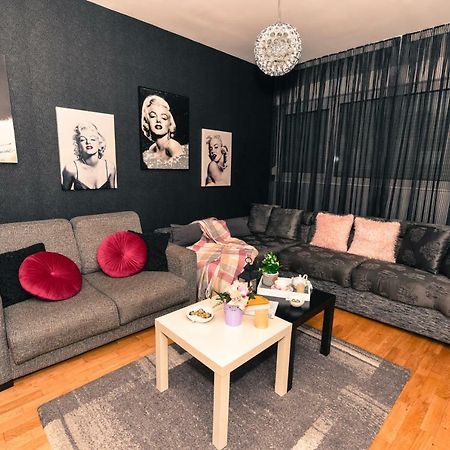 Marilyn Apartment บุดวา ภายนอก รูปภาพ